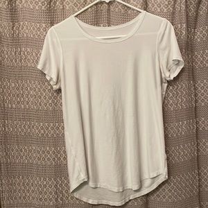 Lulu plain white tee